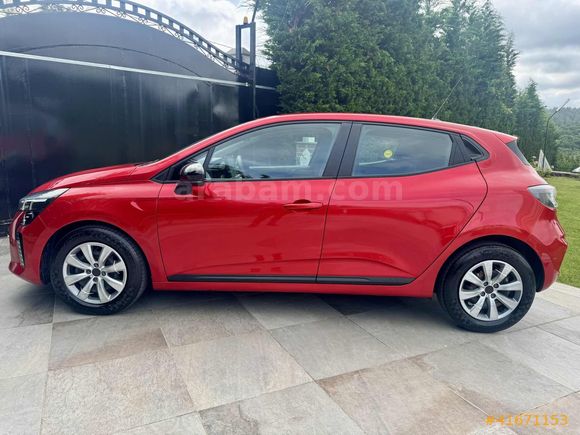 2023 Clio 1.0 TCE Equilibre