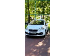 Sahibinden Fiat Linea 1.3 Multijet Easy 2015 Model  205.000 km Beyaz
