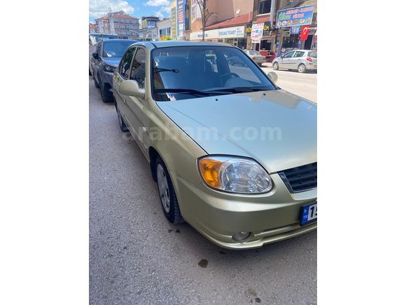 Sahibinden Hyundai Accent 1.6 Admire 2003 Model 250.000 km