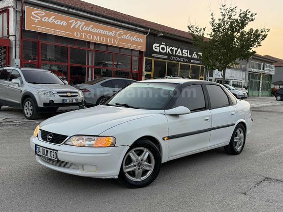 1998 MODEL OPEL VECTRA LPG'Lİ KLİMALI BEYAZ TEMİZ