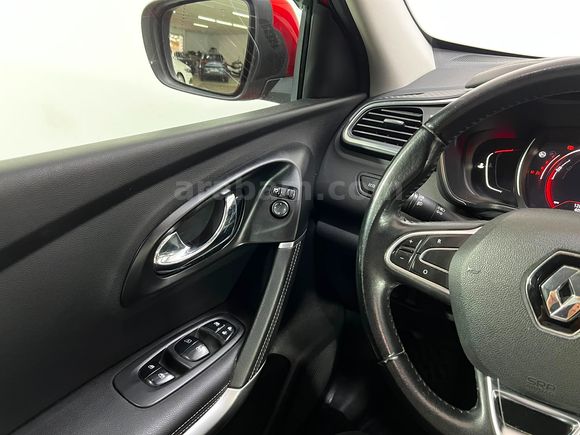 HEDEF RENAULT PLAZA'DAN 2016 KADJAR İCON 1.5 DCİ EDC 110 BG