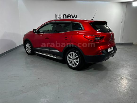 HEDEF RENAULT PLAZA'DAN 2016 KADJAR İCON 1.5 DCİ EDC 110 BG