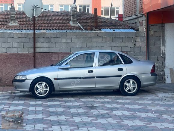 99 MODEL OPEL VECTRA 2.0 GLS DEGİŞENSİZ EMSALSİZ