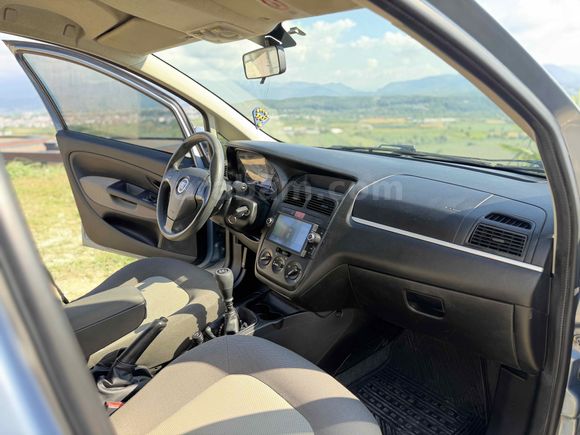 Sahibinden Fiat Linea 1.3 Multijet Active Plus 2011 Model  236.500 km 
