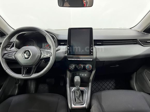 HEDEF RENAULT PLAZA'DAN 2022 CLİO JOY XTRONİC EKRANLI - ORİJİNAL