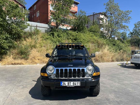 6 yıllık Sahibinden Tertemiz Bakımlı
