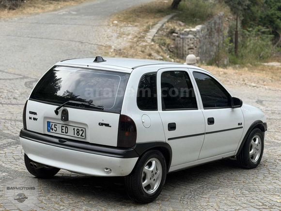 BAY MOTORS'DAN OPEL CORSA 1.4 GLS DEGİŞENSİZ TEMİZ