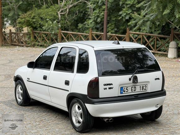 BAY MOTORS'DAN OPEL CORSA 1.4 GLS DEGİŞENSİZ TEMİZ