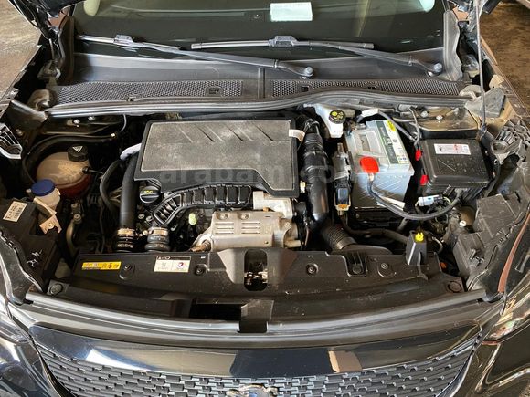 Sahibinden Peugeot 2008 1.2 PureTech Active 2020 Model Bursa 109.150 km Siyah