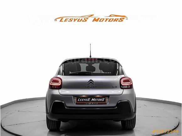'LESYUS' 2023 MODEL CİTROEN C3 1.2 P.TECH SHİNE BOYASIZ 61.000KM