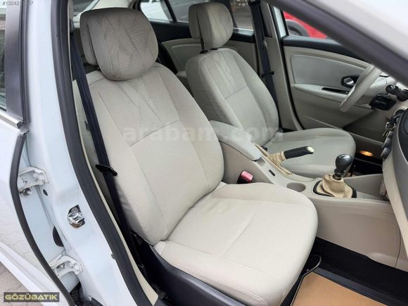 2011+RENAULT+FLUENCE+EXTREME+105HP+MAKAM PERDE+6İLERİ