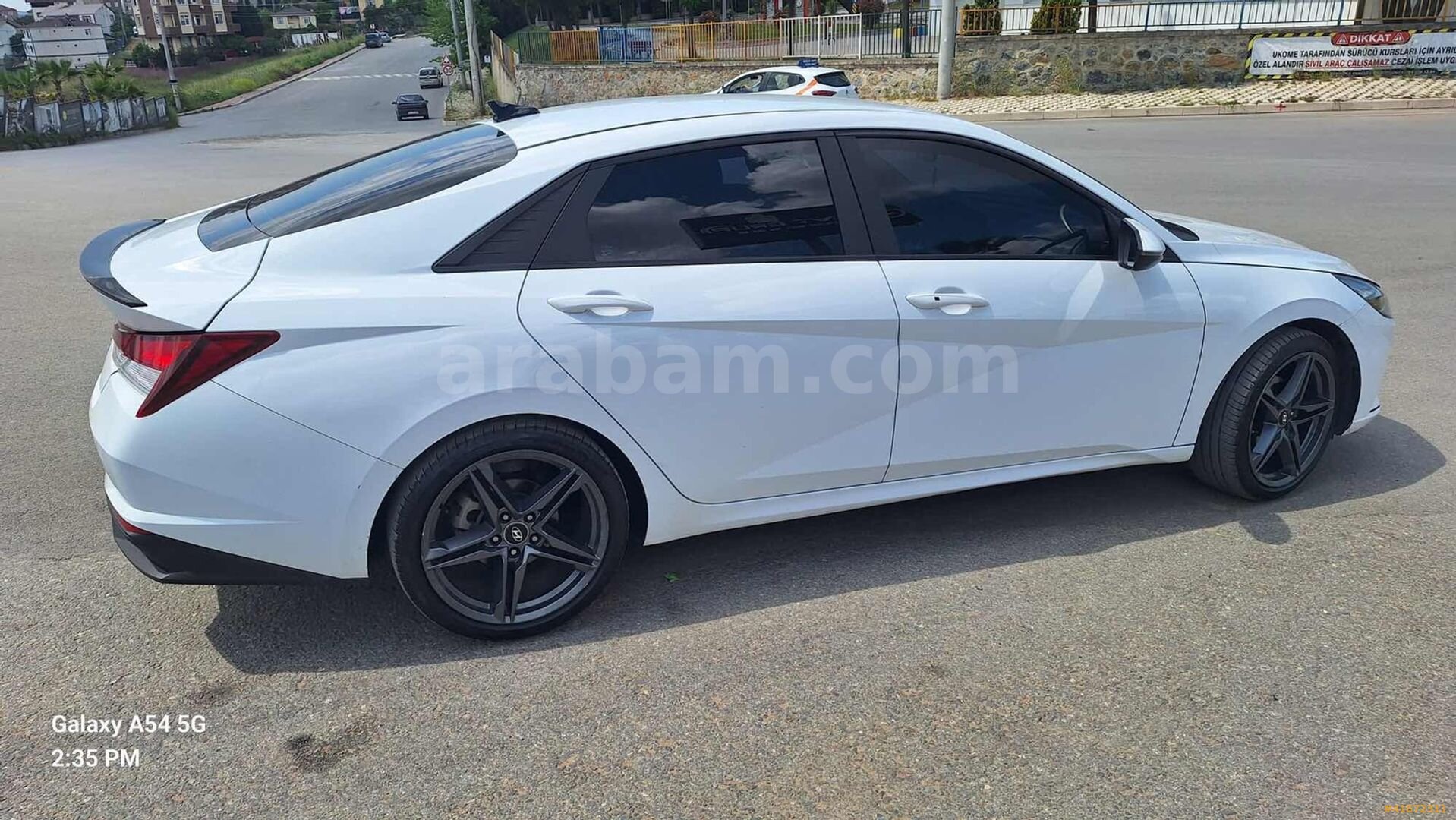 Galeriden Hyundai Elantra 1.6 MPI Smart 2021 Model Kocaeli 174.000 km Beyaz 4