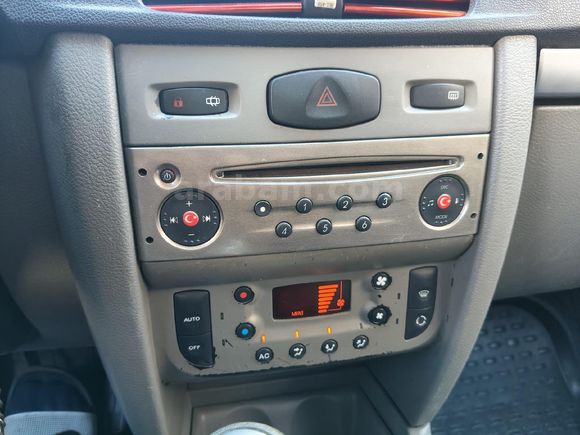 Sahibinden Renault Symbol 1.4 Expression 2009 Model  142.885 km Kahverengi