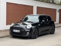MİNİ COOPER HATASIZ BOYASIZ TRAMERSİZ 80 XXX KM DE CAM TAVANLI