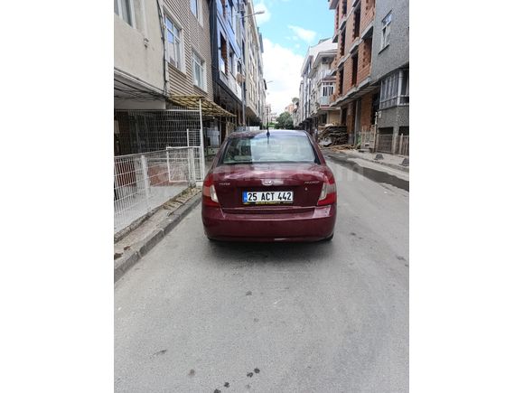 Sahibinden Hyundai Accent Era 1.4 Team 2010 Model