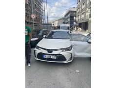 Sahibinden Toyota Corolla 1.8 Hybrid Flame X-Pack 2020 Model 