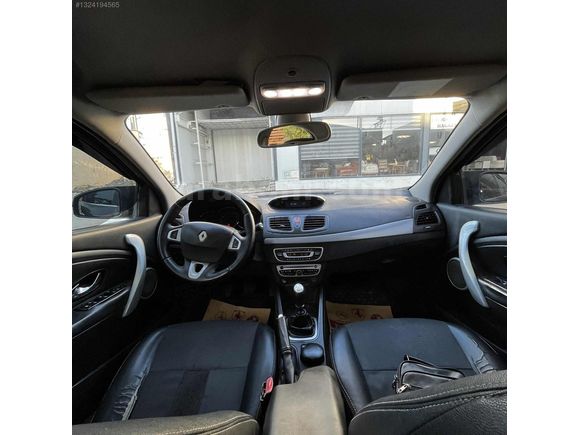 "TECİMEN'DEN" 2011 fluence privlage hasar kayıtsız