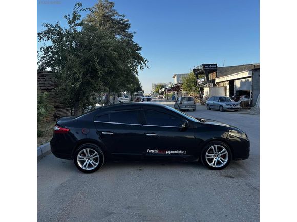 "TECİMEN'DEN" 2011 fluence privlage hasar kayıtsız
