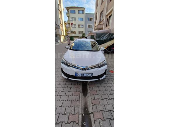 ACİL SATILIK! REKOR FİYAT | 2018 Corolla 1.33 Life | HASAR KAYITSIZ | Orijinal 146.500 KM | 2 Yıl Muayeneli