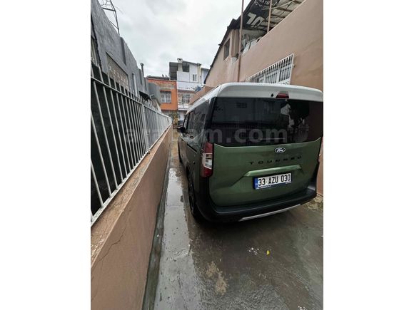 Sahibinden Ford Tourneo Courier 1.5 EcoBlue Active 2024 Model 