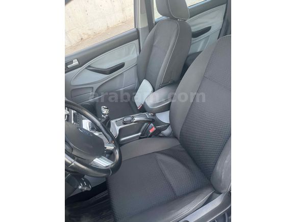 Sahibinden Ford C-Max 1.6 TDCi Titanium 2009 Model 