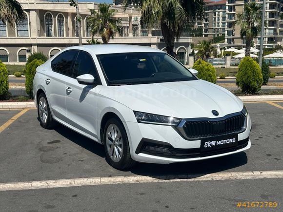 ERM MOTORS | SKODA OCTAVİA 1.0 E-TEC ELİTE