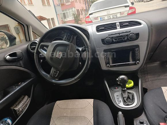 Sahibinden Seat Leon 1.6 TDI Copa Plus 2012 Model  250.000 km Beyaz