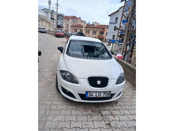 Sahibinden Seat Leon 1.6 TDI Copa Plus 2012 Model  250.000 km Beyaz