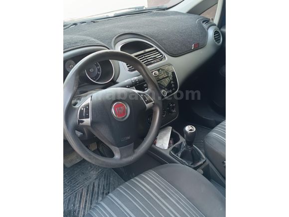 Sahibinden Fiat Punto EVO 1.4 Dynamic 2011 Model