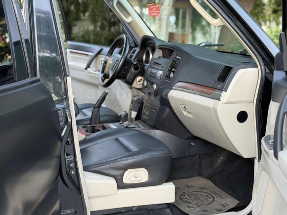 EĞİLMEZ OTOMOTİV'DEN 2010 PAJERO
