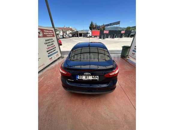 Sahibinden Ford Focus 1.6 Ti-VCT Style 2011 Model 