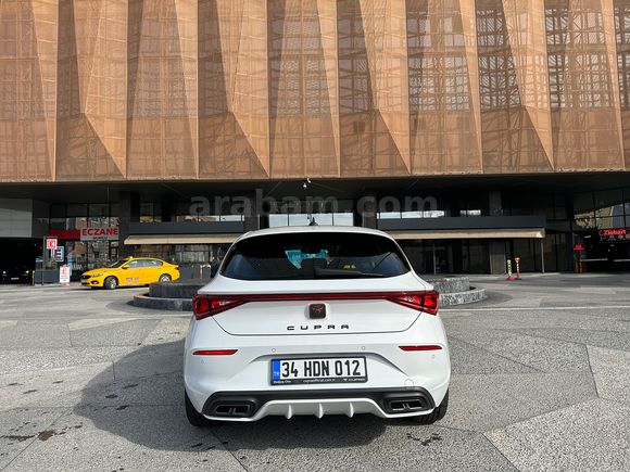 BAYİ ÇIKIŞLI GİBİ  Cupra Leon 1.5 eTSI 2023 Model 