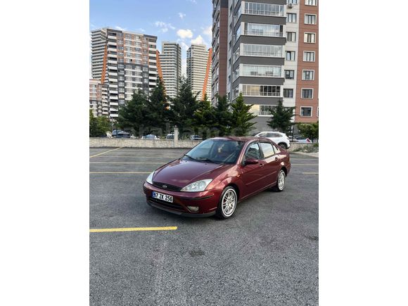 Sahibinden Ford Focus 1.6 Ghia 2002 Model 