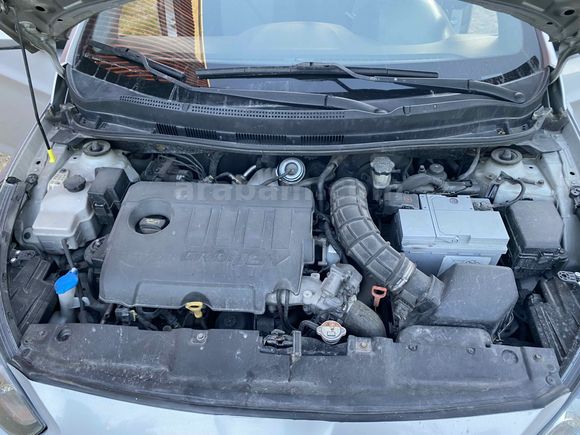 Sahibinden Hyundai Accent Blue 1.6 CRDI Mode 2012 Model 