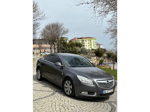Sahibinden Opel Insignia 2.0 CDTI Edition 2011 Model 
