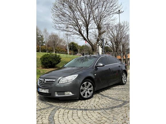 Sahibinden Opel Insignia 2.0 CDTI Edition 2011 Model 