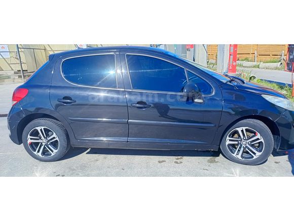 Sahibinden Peugeot 207 1.4 HDi Trendy 2010 Model 