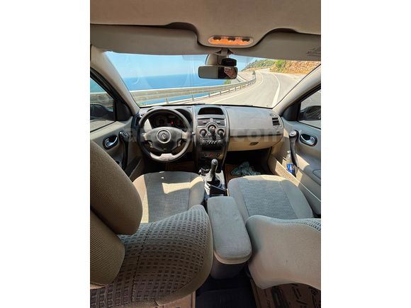 DEĞİŞENSİZ MEGANE 2