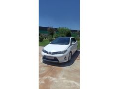 Sahibinden Toyota Auris 1.4 D-4D Advance Skypack 2013 Model