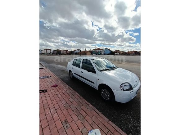 Sahibinden Renault Clio 1.4 RNA 2001 Model