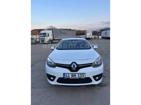 Sahibinden Renault Fluence 1.5 dCi Touch 2015 Model 