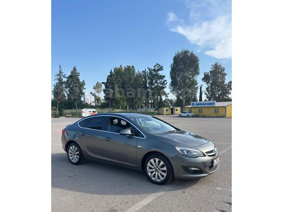 Sahibinden Opel Astra 1.4 T Sport 2020 Model  80.200 km Füme