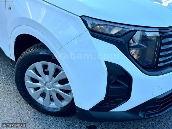 TEKİNDAĞ'dan 2024 YENİ FORD COURİER 1.5 DELUXE KREDİ SENET İLE