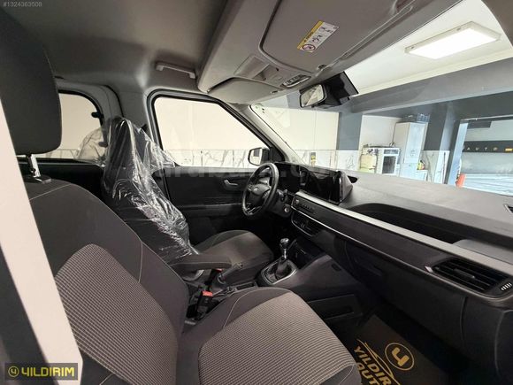 Yıldırım Auto'dan Hatasız Boyasız %20 tam kdv Ford Couirer