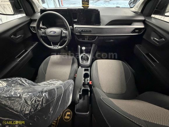 Yıldırım Auto'dan Hatasız Boyasız %20 tam kdv Ford Couirer