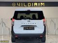 Yıldırım Auto'dan Hatasız Boyasız %20 tam kdv Ford Couirer