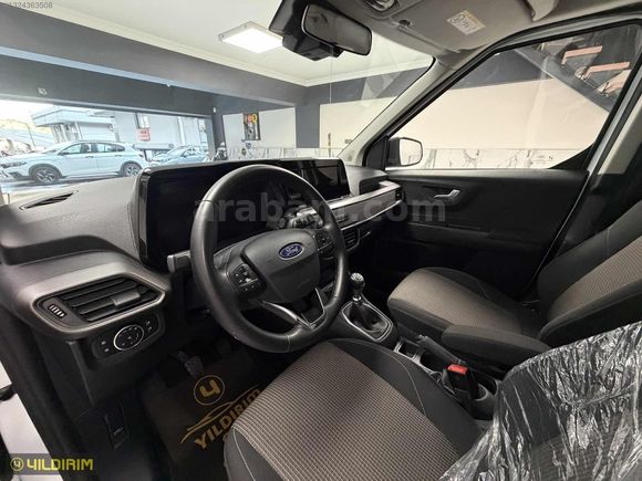 Yıldırım Auto'dan Hatasız Boyasız %20 tam kdv Ford Couirer