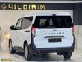 Yıldırım Auto'dan Hatasız Boyasız %20 tam kdv Ford Couirer