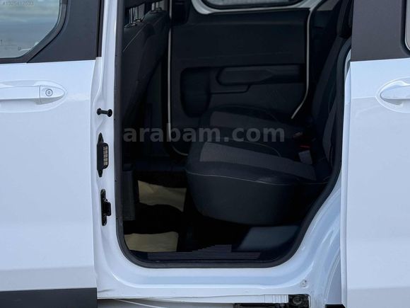 2025 MOD FORD COURİER 1.5 DELUXE 10.000 KMDE HATASIZ BOYASIZ