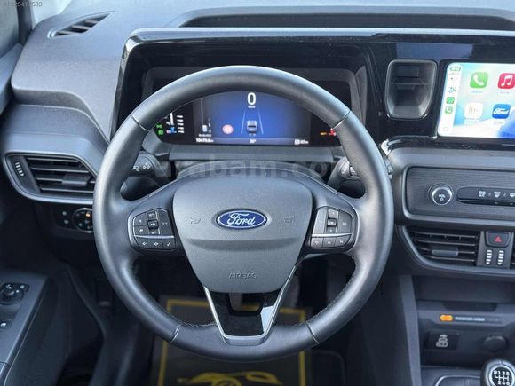 2025 MOD FORD COURİER 1.5 DELUXE 10.000 KMDE HATASIZ BOYASIZ
